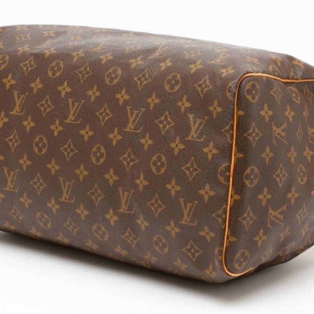 Louis Vuitton Brown Toiletry Bag Monogram Canvas